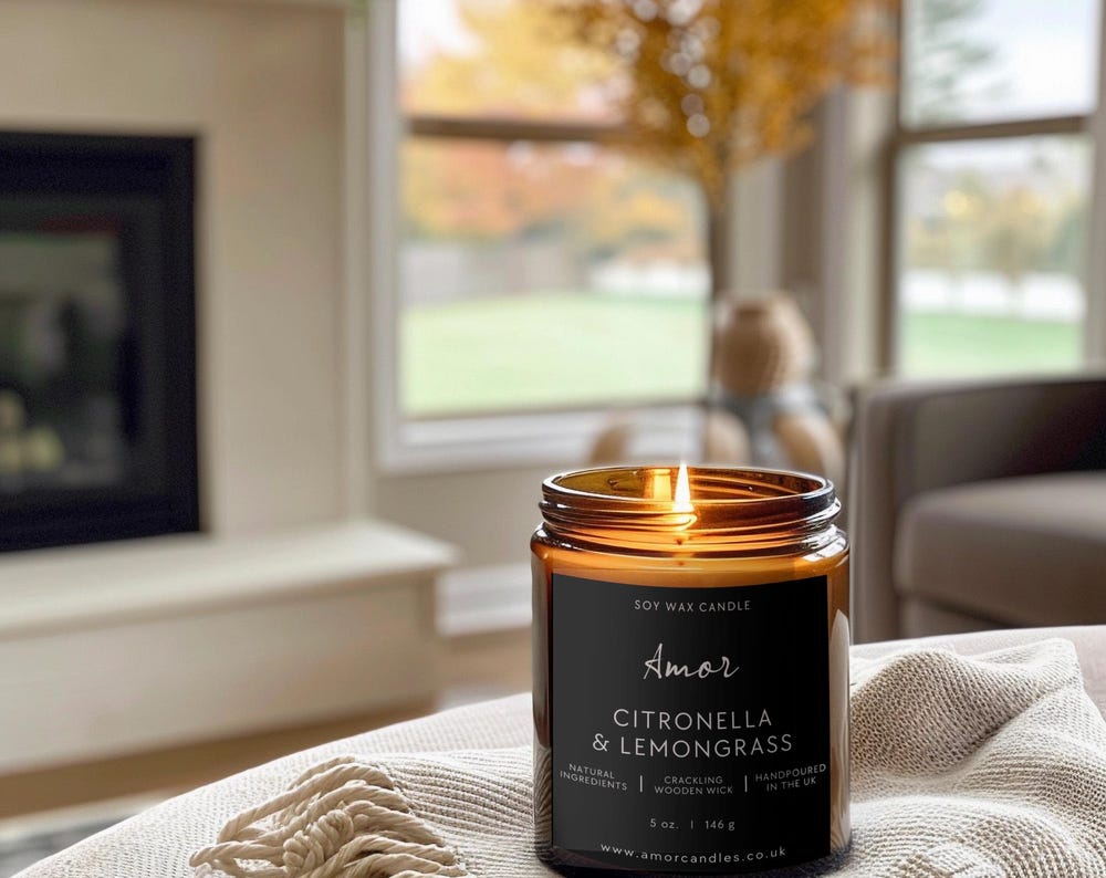 Gorgeous Scented Soy Wax Candles | Wooden Wicks | Pick your own Scent | 180ml Reusable Amber Jar | Burn-time up to 40 hours | Eco-friendly